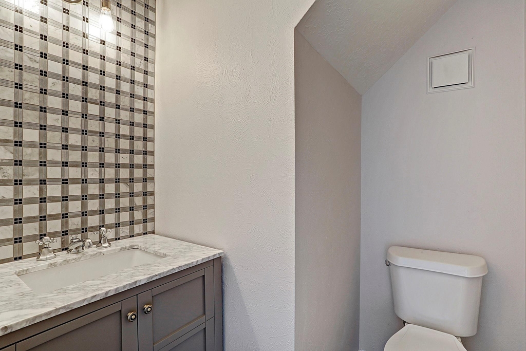 2 Eagle Rock Place - Photo 8