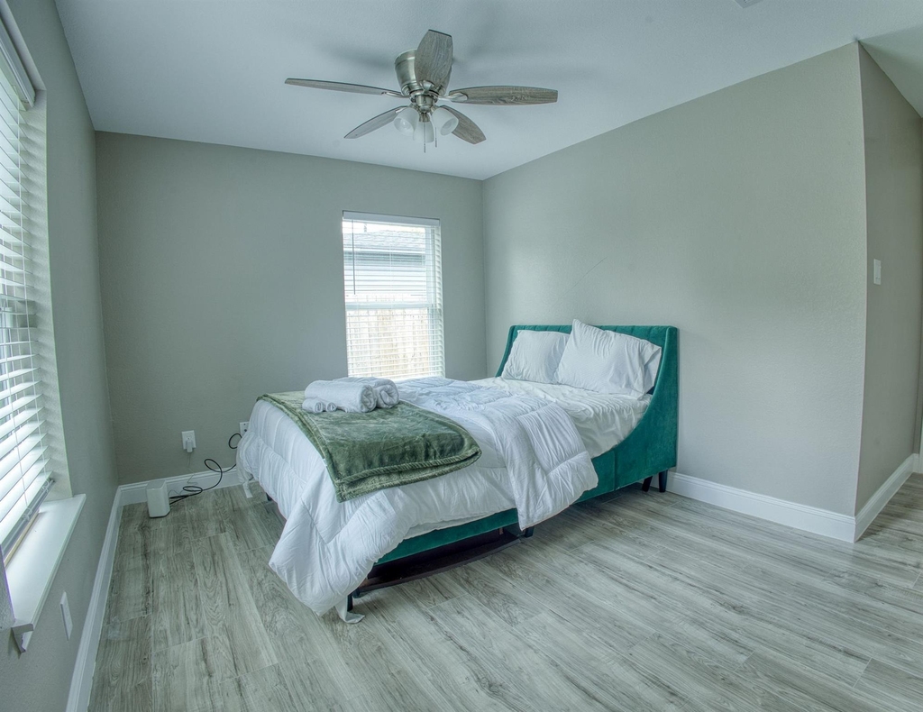 8150 Herschelwood Street - Photo 19
