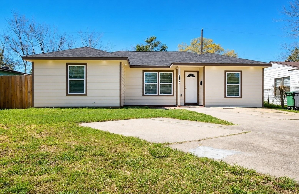 8150 Herschelwood Street - Photo 0