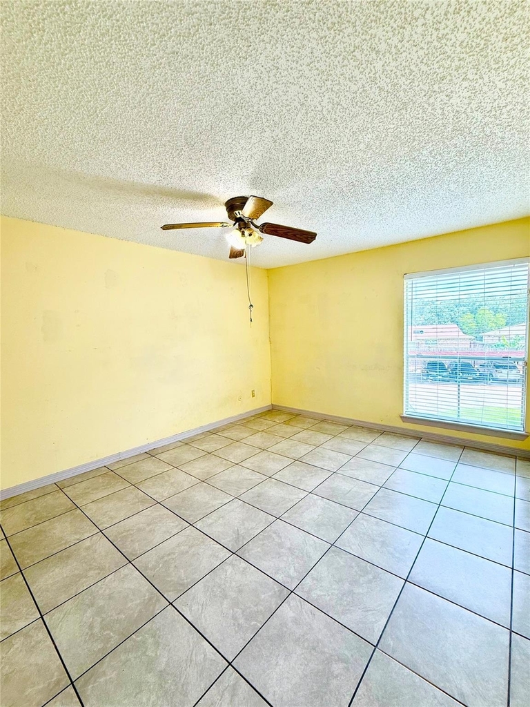 8360 Jorine Drive - Photo 6