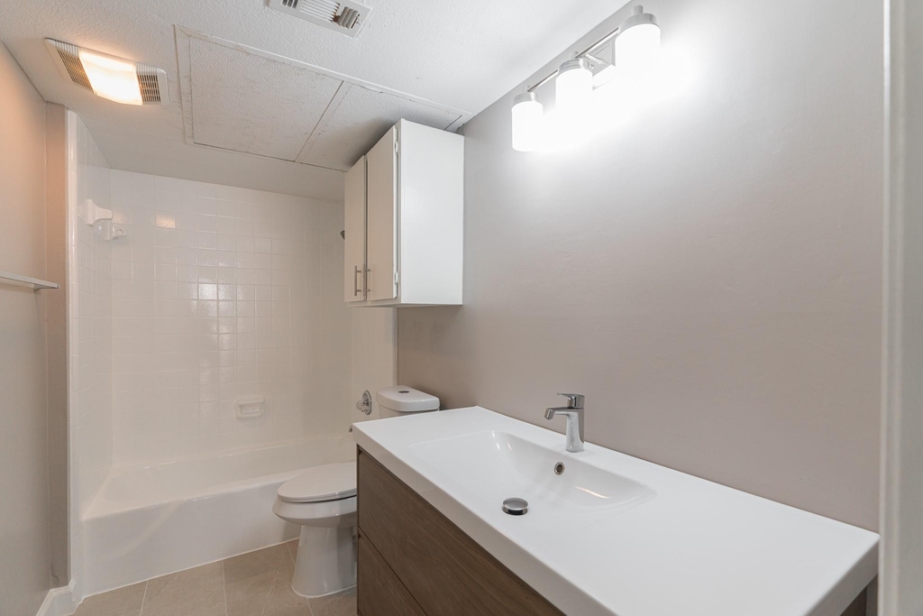 4635 Wild Indigo Street - Photo 21