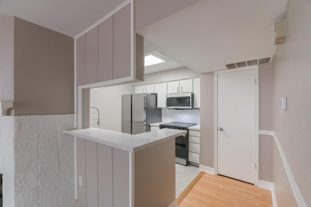 4635 Wild Indigo Street - Photo 8