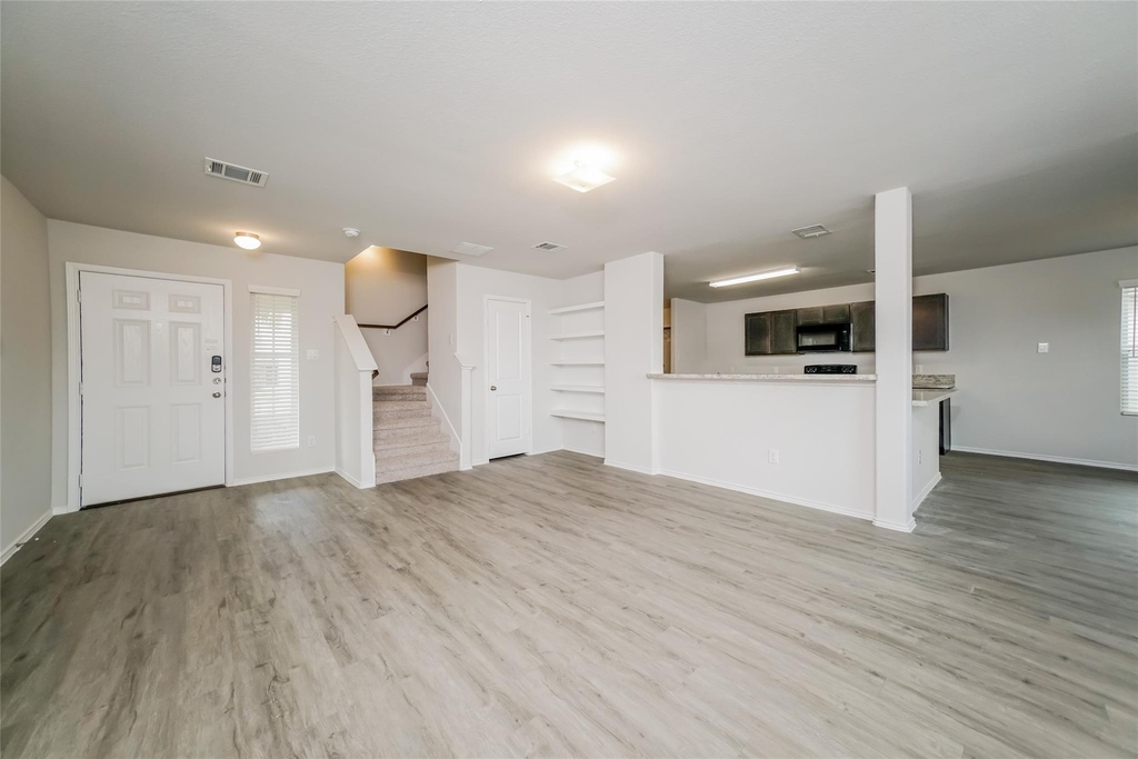 220 Blue Crane Street - Photo 2