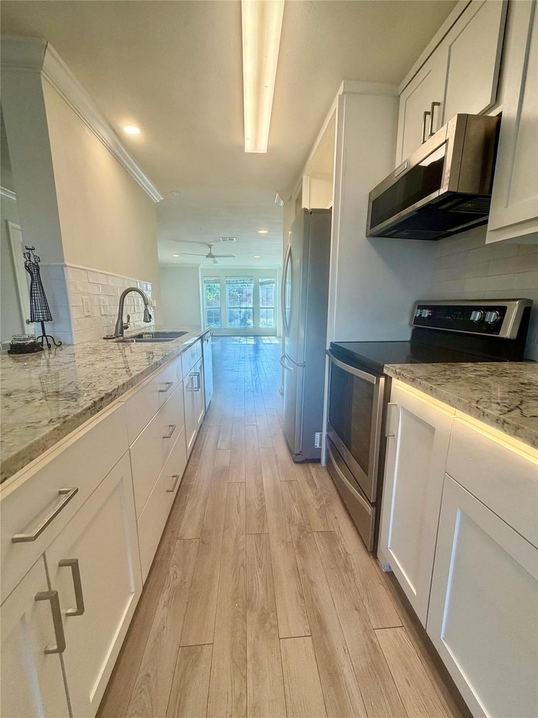 5800 Lumberdale Road - Photo 1