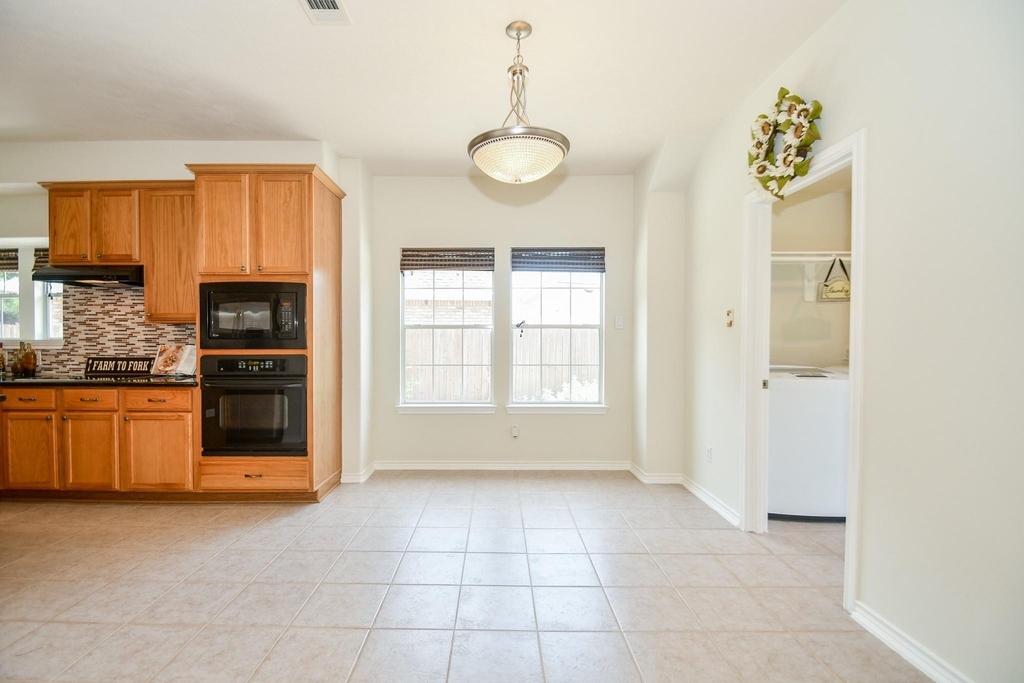 20735 Park Pine Drive - Photo 8
