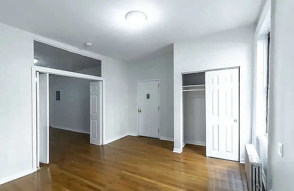 92 St Marks Place - Photo 8