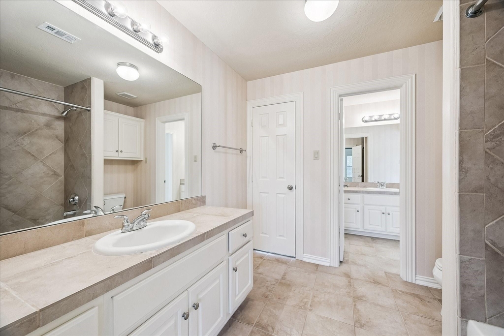 2210 Bywater Drive - Photo 43