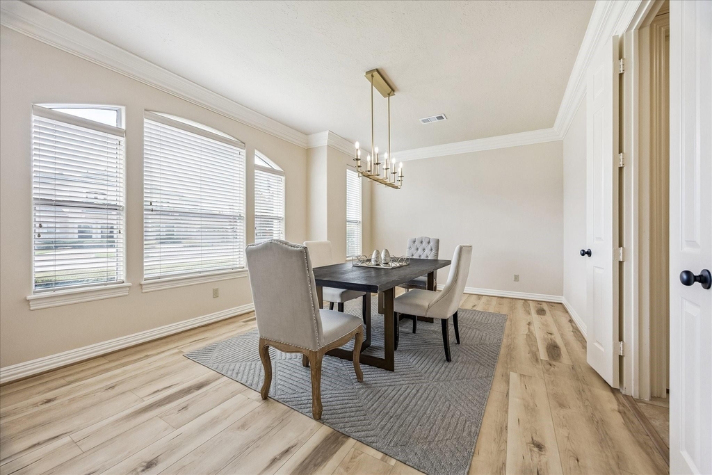 2210 Bywater Drive - Photo 6