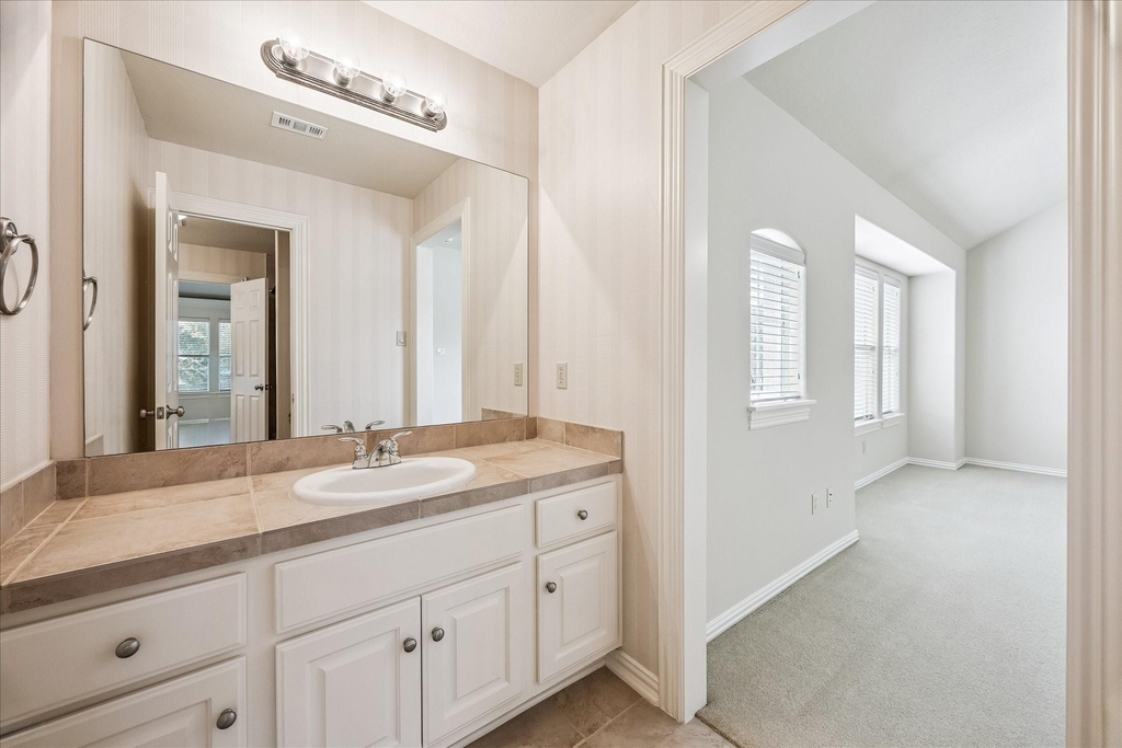 2210 Bywater Drive - Photo 45