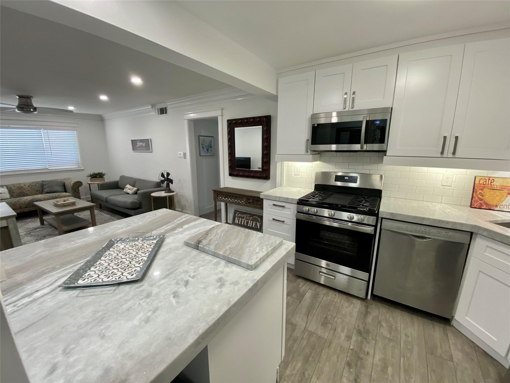 614 Kipling St Street - Photo 4