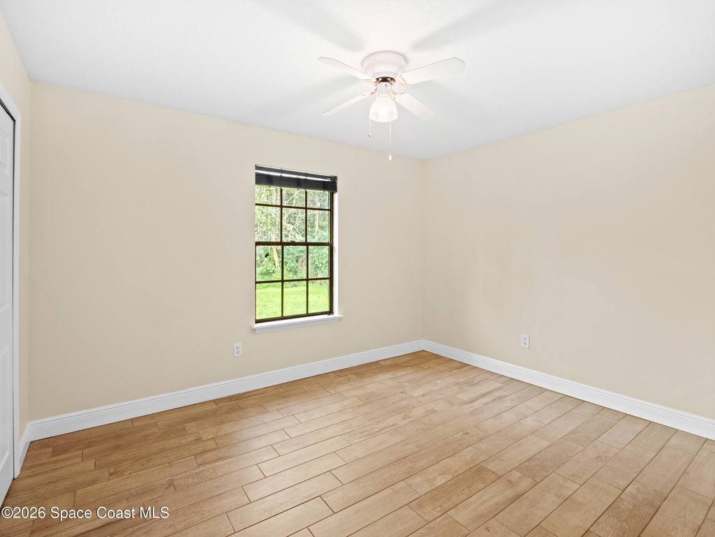 3725 Laurette Road - Photo 21