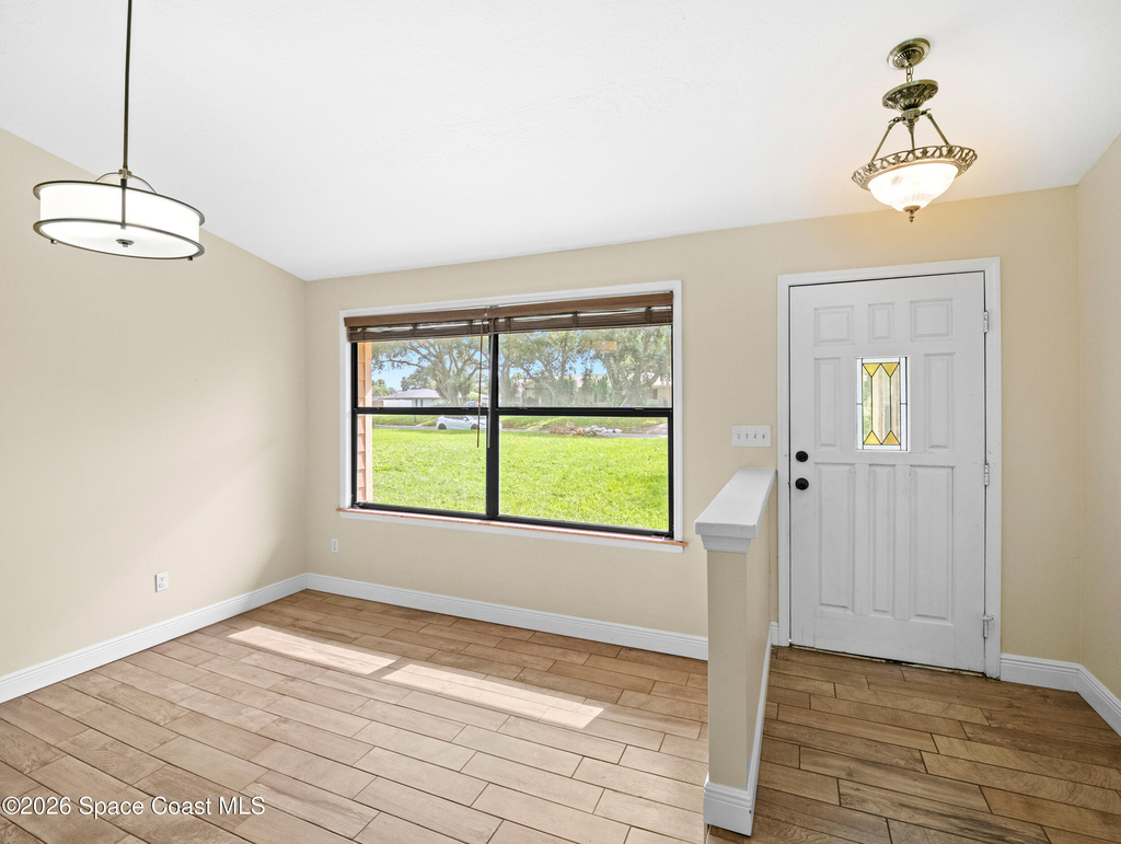 3725 Laurette Road - Photo 3
