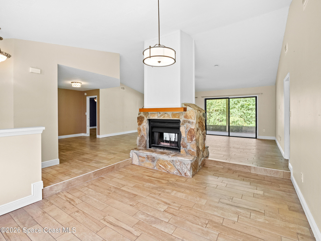 3725 Laurette Road - Photo 4