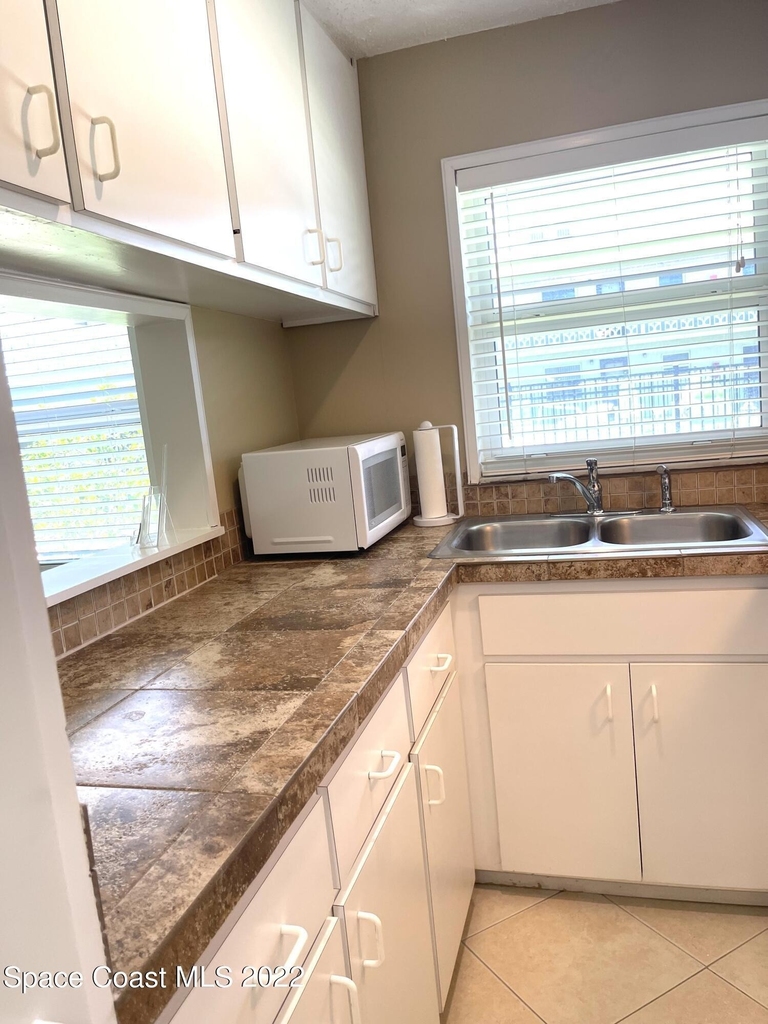 5600 N Banana River Boulevard - Photo 9