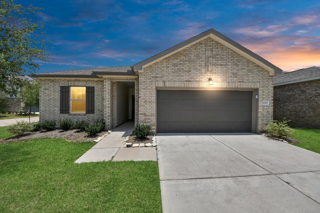 10307 Malta Trace Drive - Photo 0