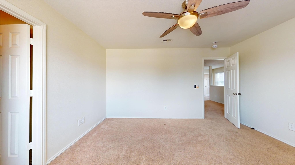 16510 Mandate Drive - Photo 32