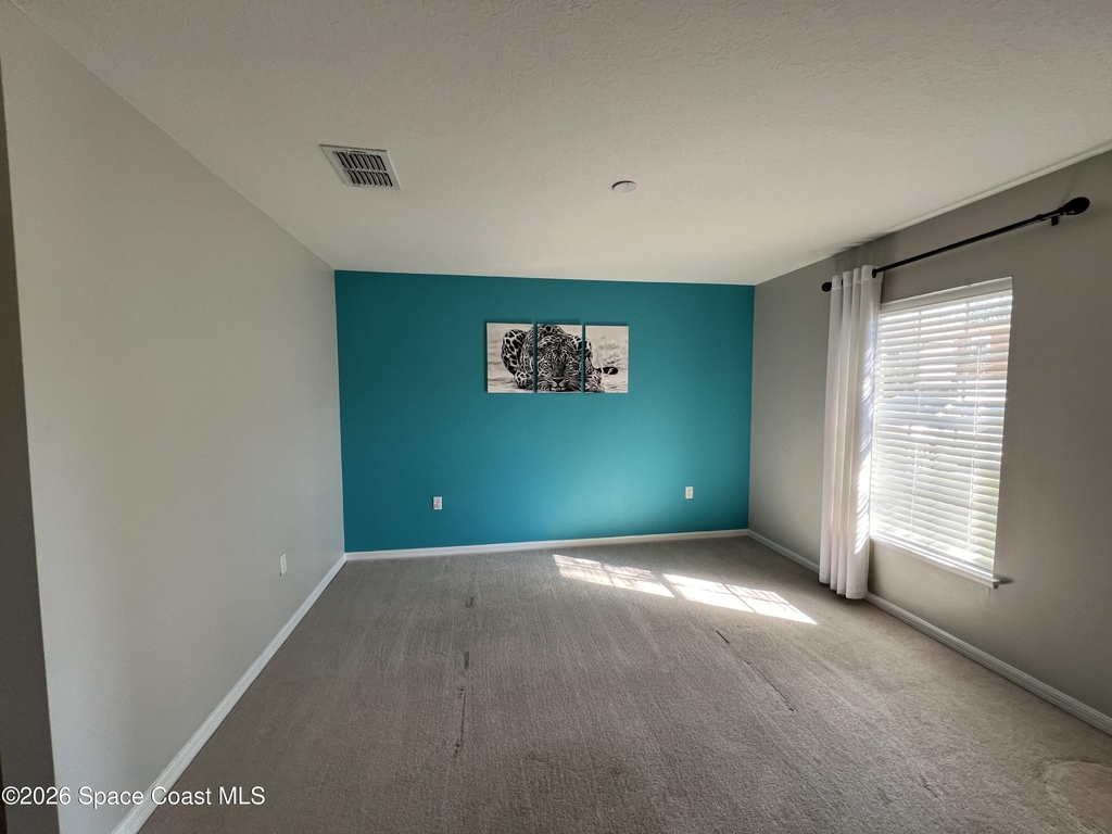 4620 Elena Way - Photo 3
