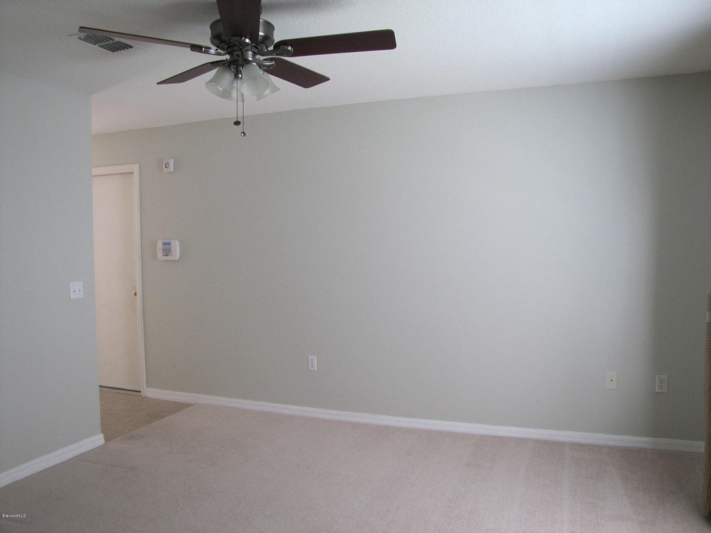 4620 Elena Way - Photo 2