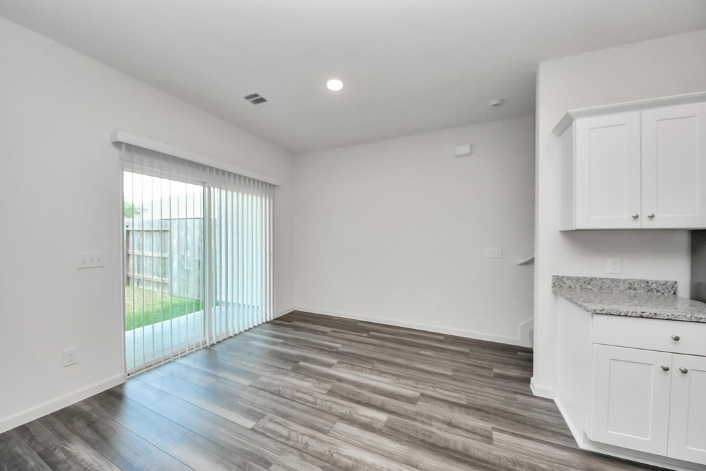 10309 Costa Terrace Drive - Photo 19