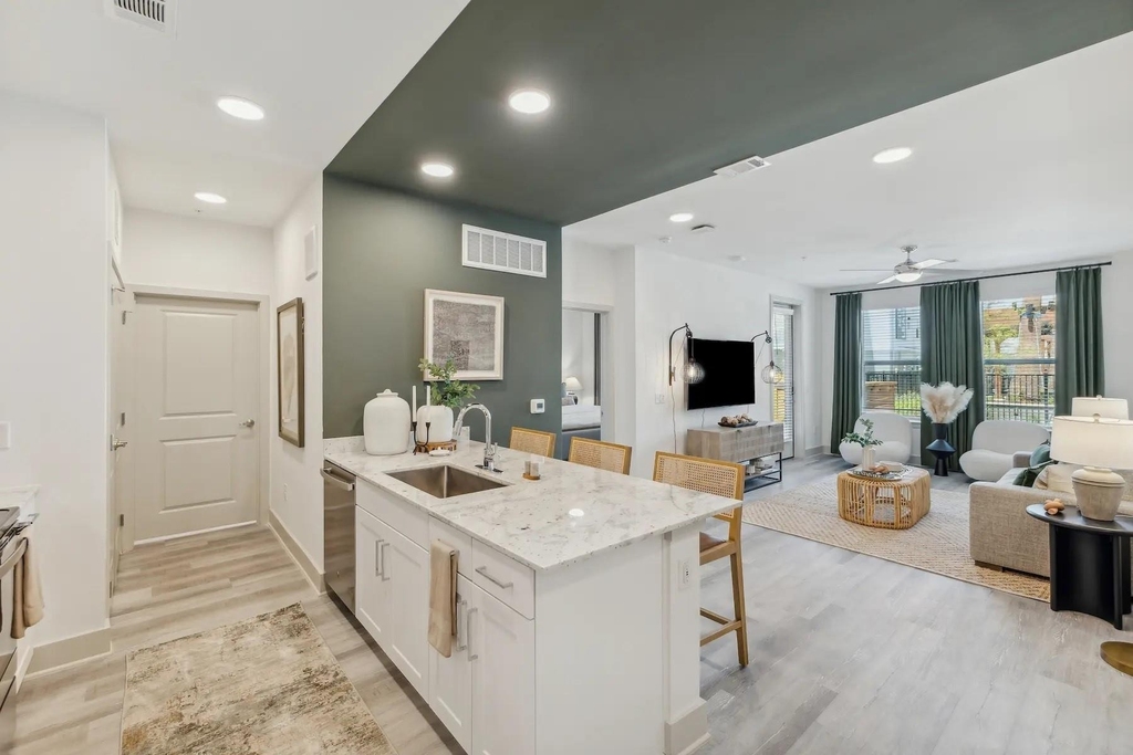 2020 Grandway Drive - Photo 4