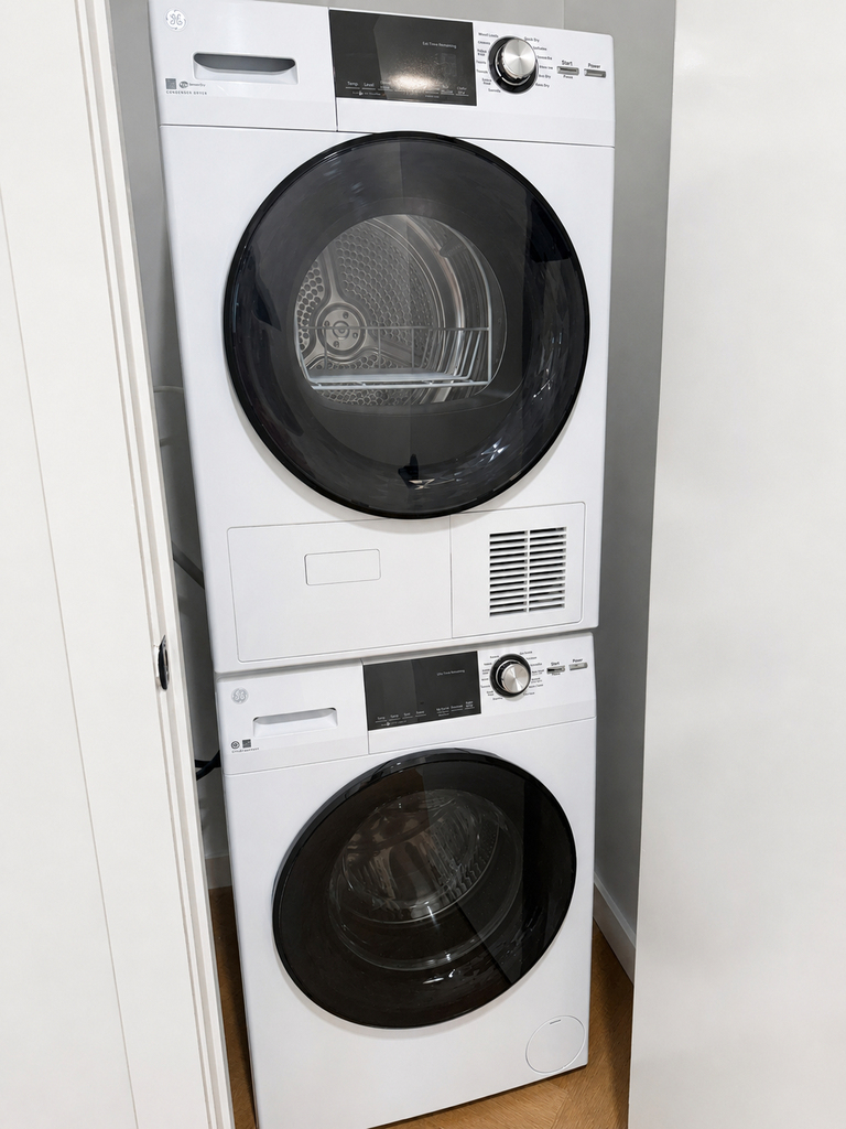 104 Fleet Place - Photo 6