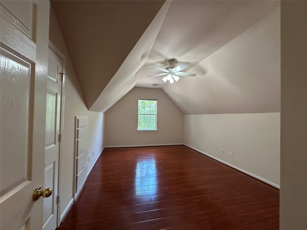 17 Ambleside Crescent Drive - Photo 13
