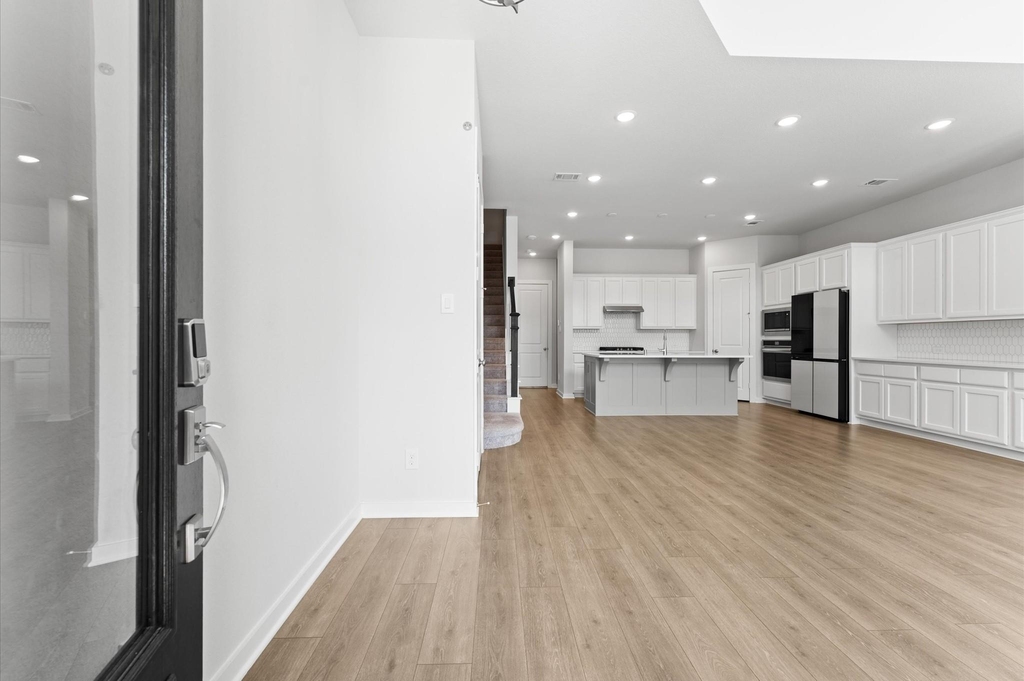 16514 Lake Austin Street - Photo 2