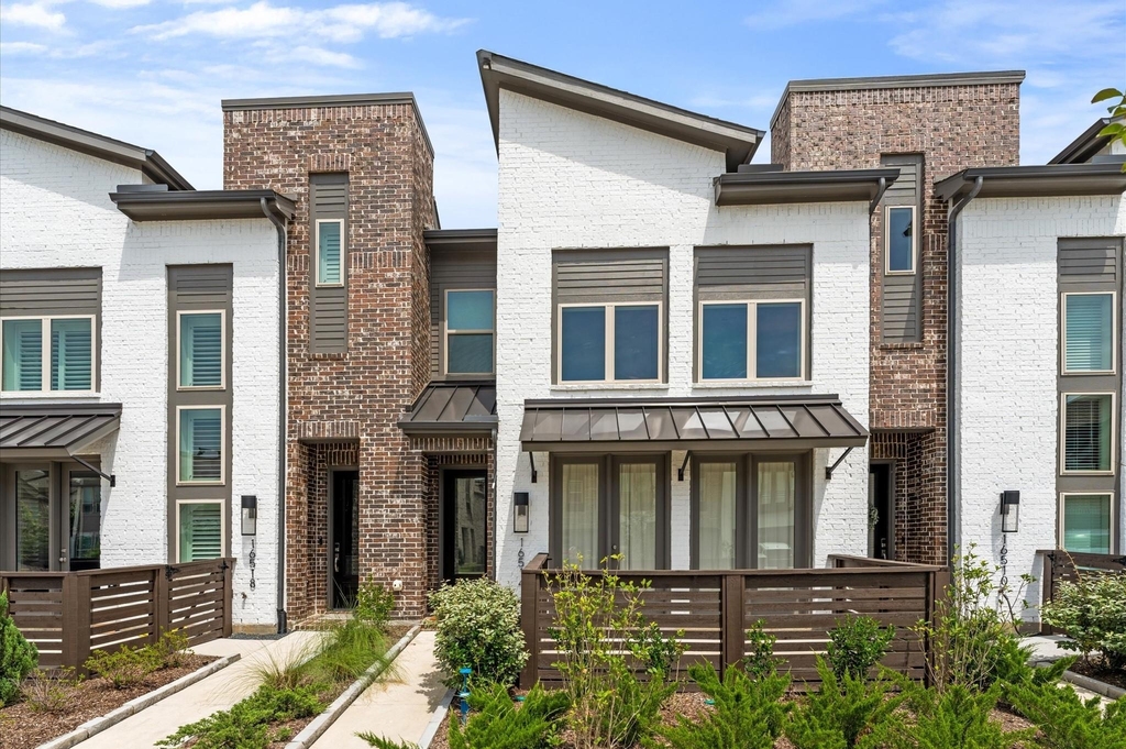 16514 Lake Austin Street - Photo 1