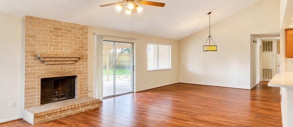 15343 Mondrian Drive - Photo 1