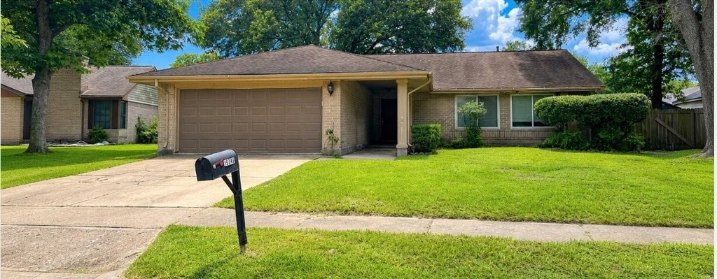 15343 Mondrian Drive - Photo 0