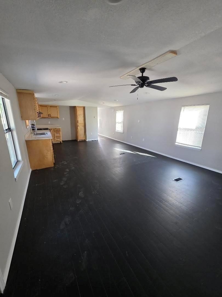 310 Paddock Road - Photo 3