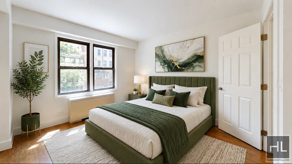 East 63 Street - Photo 2