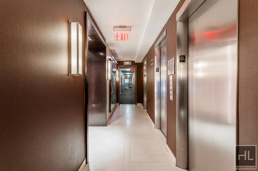 East 63 Street - Photo 8
