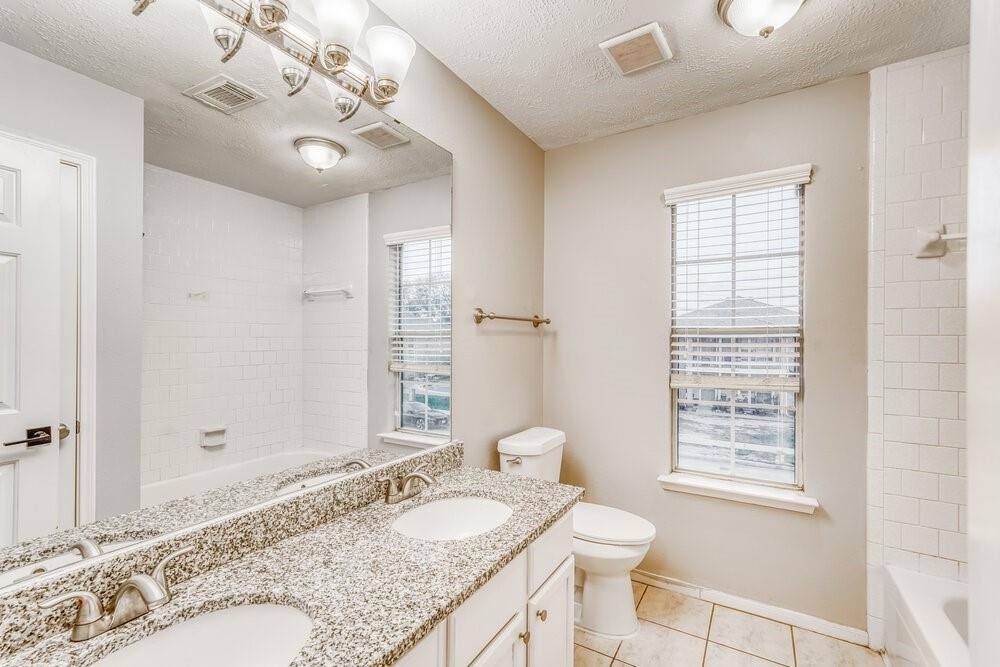 15303 Goodman Street - Photo 13