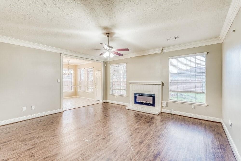 15303 Goodman Street - Photo 2
