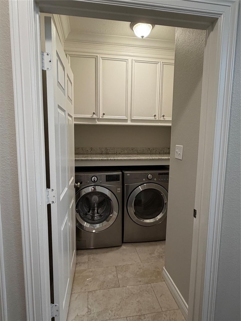 1523 Glen Oaks Drive - Photo 8