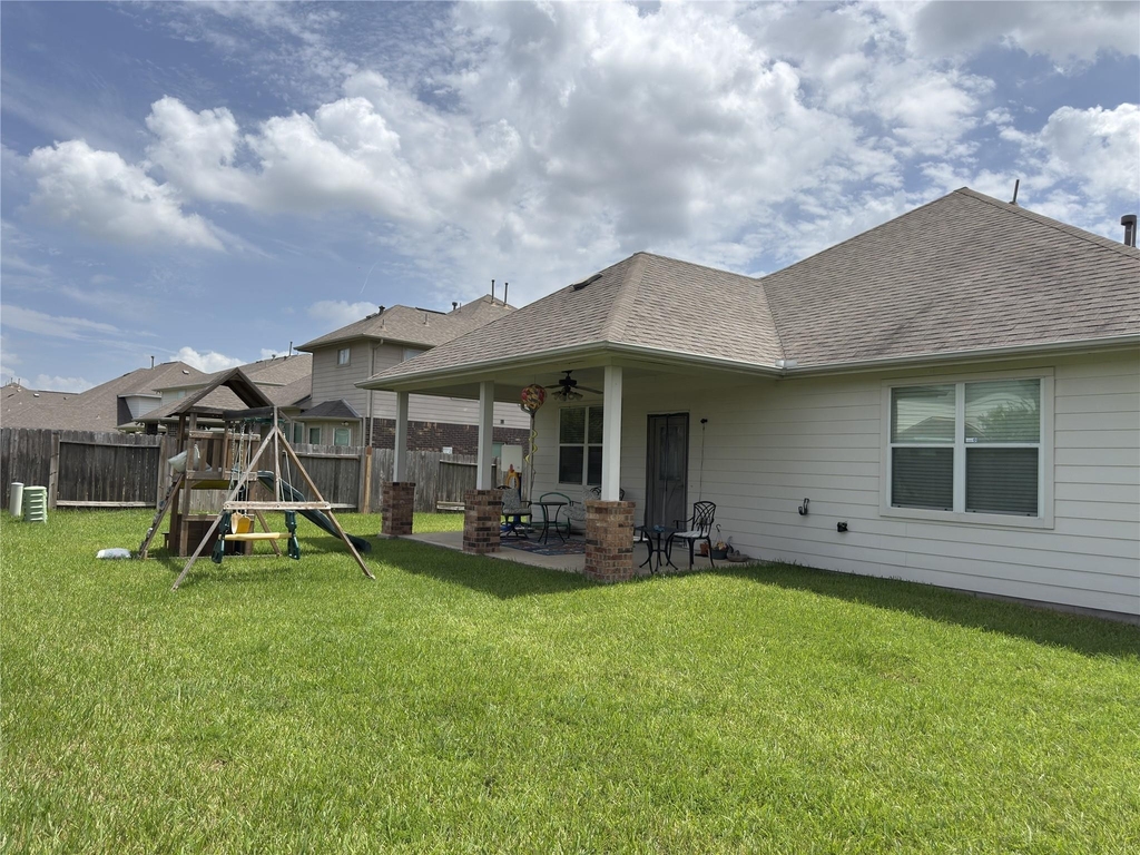 30723 Legends Ridge Dr - Photo 0