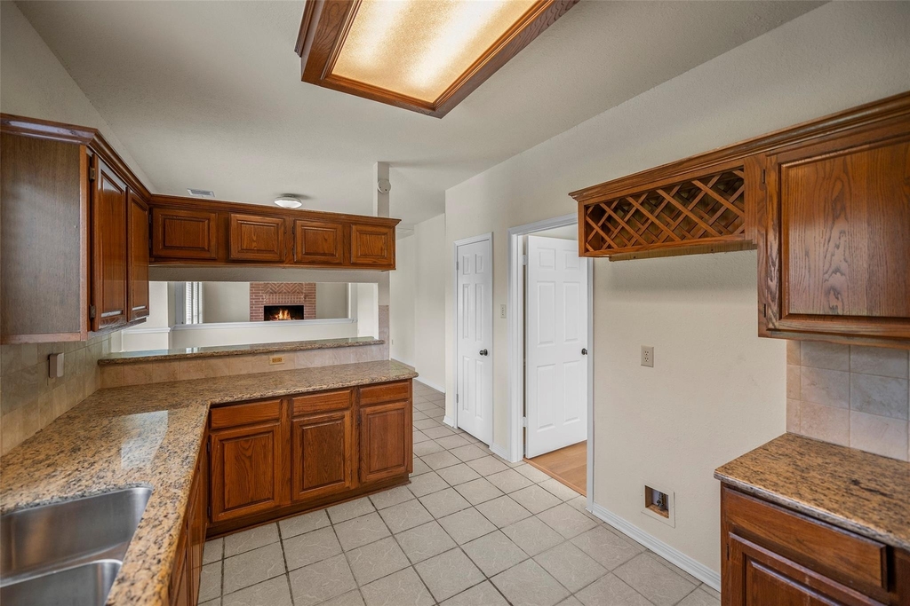 4922 Moss Run Drive - Photo 8