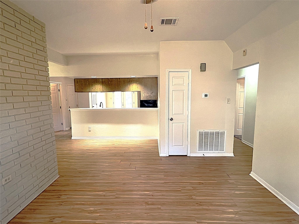 3307 Golden Willow Drive - Photo 5