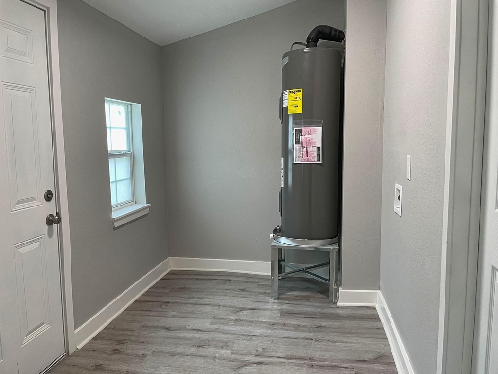 2609 3rd Street - Photo 10