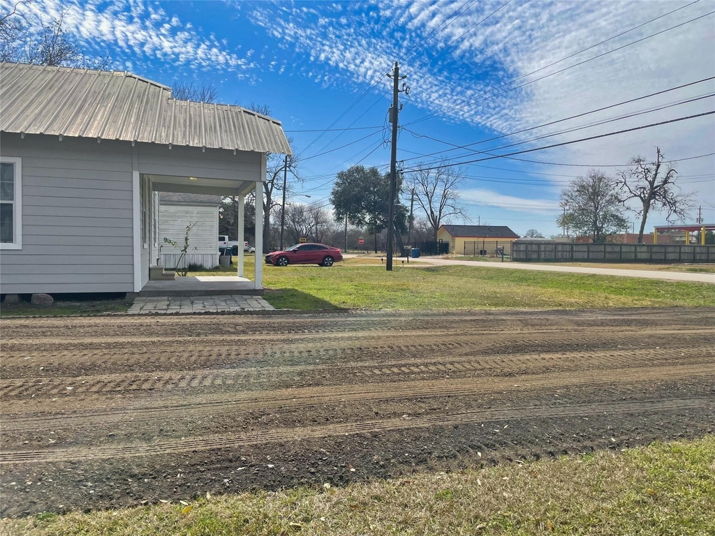 2609 3rd Street - Photo 11