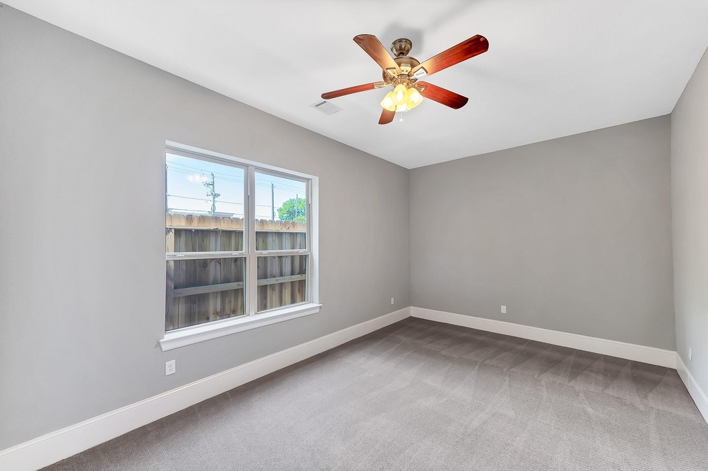 4609 Nett Street - Photo 24