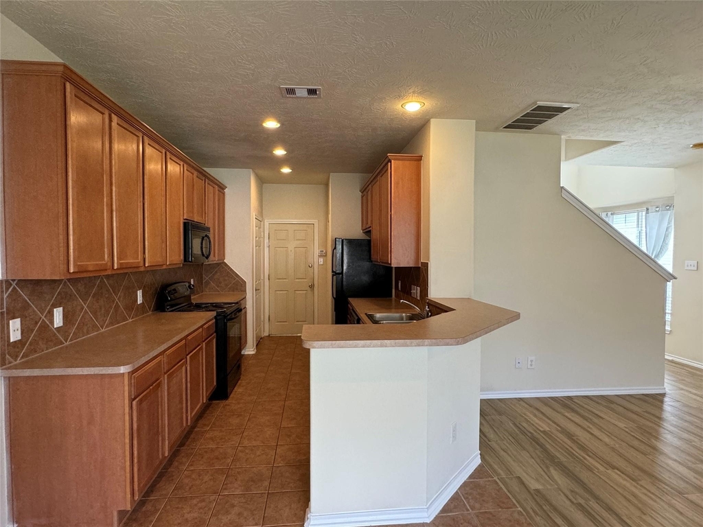 11515 Jacinth Court - Photo 9