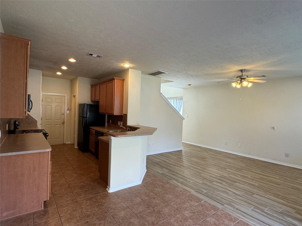 11515 Jacinth Court - Photo 8
