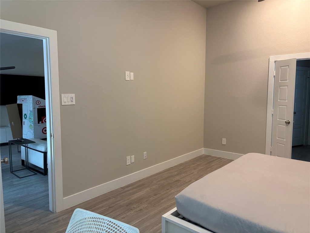 10534 Preserve Way - Photo 10