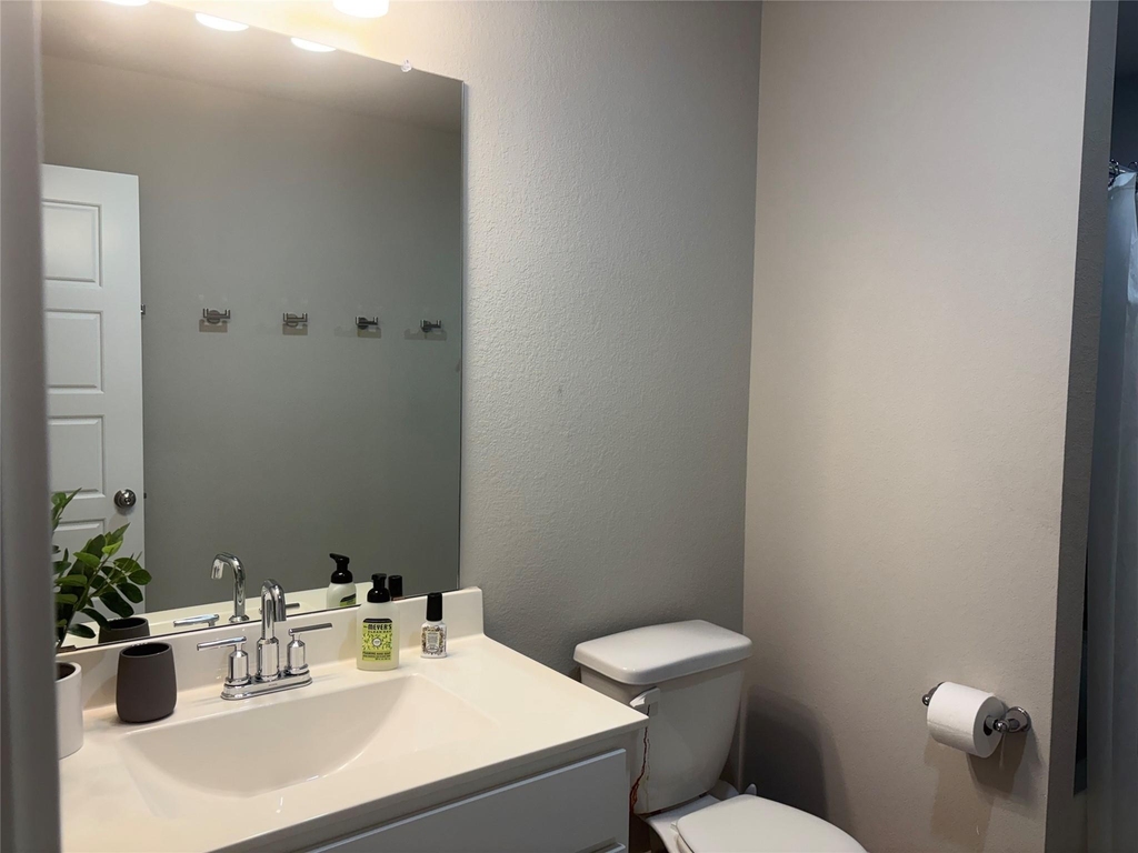10534 Preserve Way - Photo 24