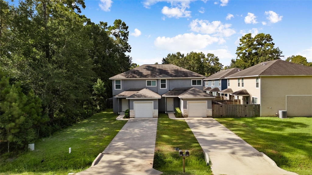 2702 Appian Way - Photo 0