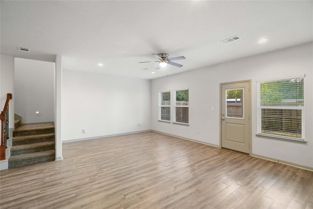 2702 Appian Way - Photo 7