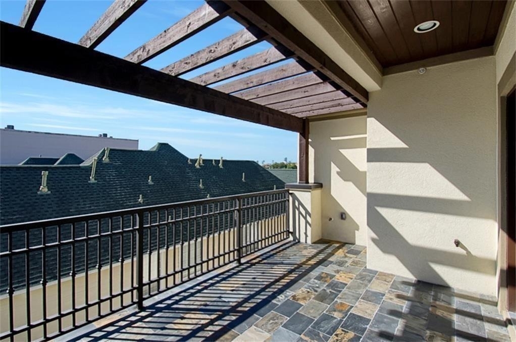 1120 Columbus Street - Photo 15