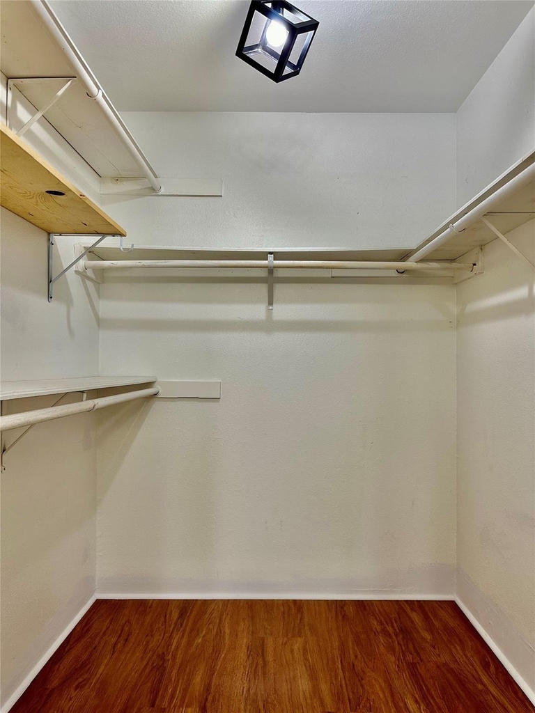 2414 Manila Lane - Photo 12